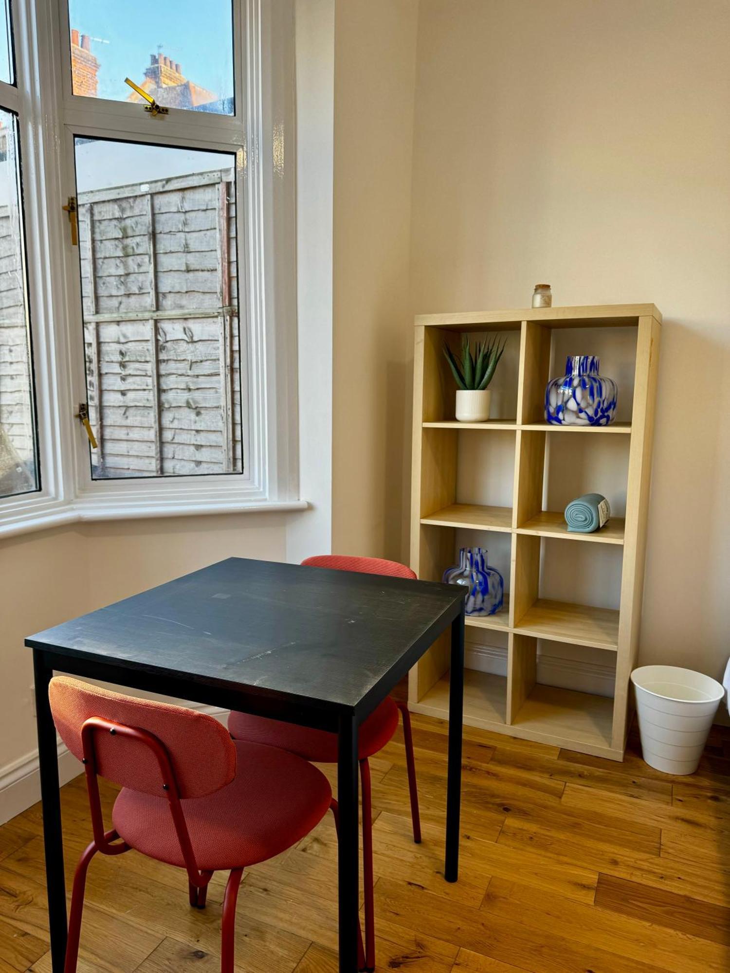 Urban Apartment Finchley